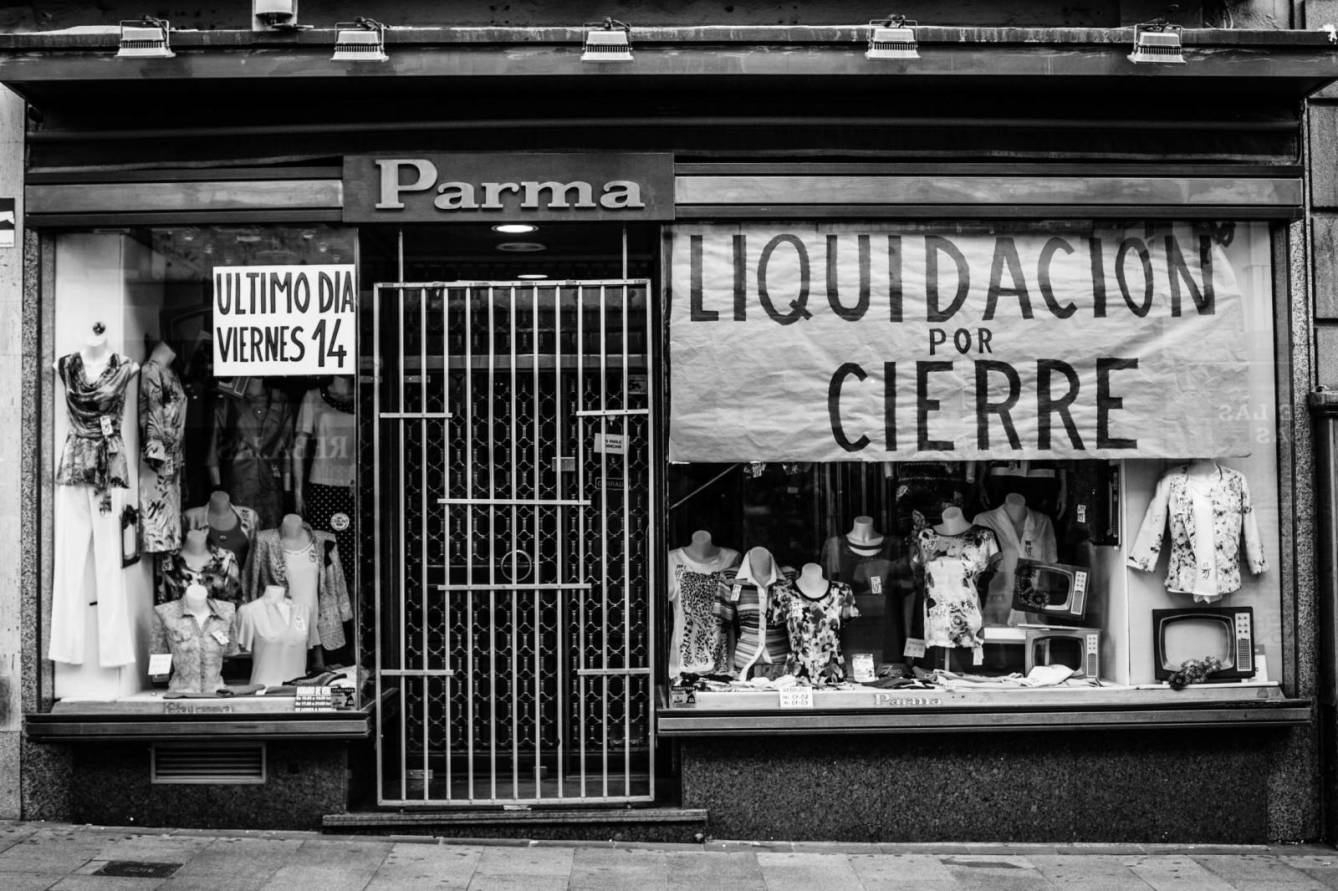 Photo of Covid-19: Casi 3000 comercios cerraron durante la cuarentena